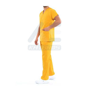 Uniforme Médico Profesional Diseñado para el Cuidado de la Salud, Tejido Transpirable, Ajuste Flexible y Rendimiento en Turnos Largos - Product Image 3