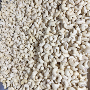 โรงงานเวียดนาม โรงงานซานติโก ถั่วเม็ดมะม่วงหิมพานต์ W320 ถั่วเม็ดมะม่วงหิมพานต์เวียดนาม บรรจุภัณฑ์ถุงตามความต้องการของลูกค้า รับผลิตแบบ OEM ODM - Product Image 1