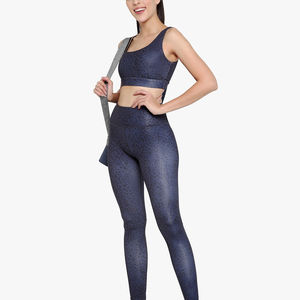 Wholesale Custom Logo yoga Set Lightweight Breathable Gym Fitness <b>Activewear</b> Including Sports Bra <b>Legging</b> Elastic Waist Solid - Product Image 4