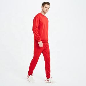 Conjunto Deportivo de Verano Unisex Color Rojo, Personalizable, de Secado Rápido, Resistente al Agua, Ligero, Nuevo Diseño, el Mejor Estilo - Product Image 3