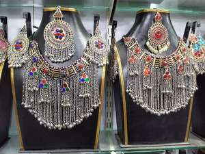 Joyería Artesanal Lisa y Sencilla Más Vendida para Damas, Joyería Vintage Hecha a Mano al por Mayor para Mujer, Cómoda y Personalizable - Product Image 4