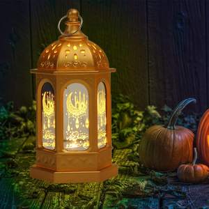 Lanterne vintage du Ramadan en métal durable pour la décoration culturelle, ambiance intérieure chaleureuse, parfait pour les maisons à la recherche d'un éclairage d'ambiance rapide - Product Image 5