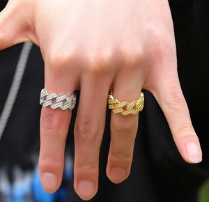 Anillo de enlace de diamante de moissanita helado joyería de hip hop diamante personalizado excelente corte hermoso anillo regalo para su anillo de bodas - Product Image 4