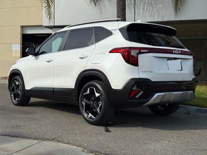 K-i-a F-o-r-t-e L-X-S F-W-D 2024 - Product Image 3