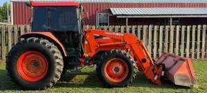 Utilisé pour le tracteur à roues Kubota Compact 4WD avec moteur et composants de base de la boîte de vitesses - Product Image 3