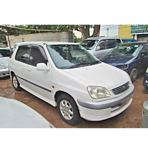 MPV automático usado To-yota Raum ideal para la conducción en ciudad y carretera, excelente manejo y comodidad - Product Image 1