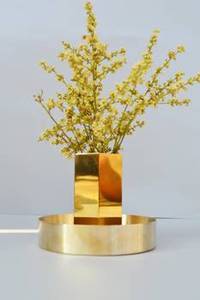 Porte-stylo en bois en acier inoxydable avec support de crayon de forme unique fait à la main en or organisateur d'accessoires de bureau fabriqué en Inde - Product Image 3