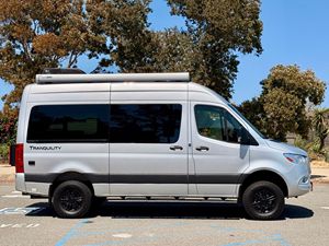 Mejores Ofertas de Venta: Auto Usado en Excelentes Condiciones, <span class=keywords><strong>Mercedes</strong></span>-<span class=keywords><strong>Benz</strong></span> <span class=keywords><strong>Sprinter</strong></span> 2500 Thor Tranquility <span class=keywords><strong>4x4</strong></span> 2021, Listo para Envío Mundial - Product Image 5