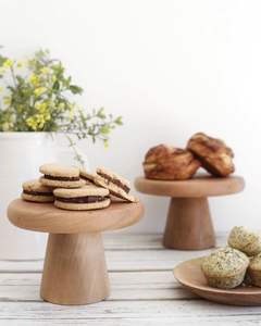 Support à gâteau en bois au look exclusif et royal, design spécial, support de présentation pour cupcakes et pâtisseries, facile à utiliser au meilleur prix - Product Image 5