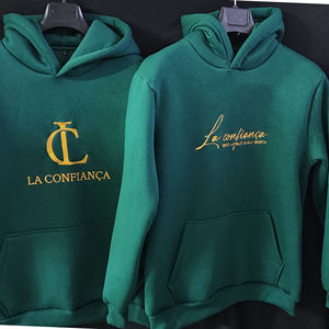 Sweats à capuche unisexes en polaire confortable de qualité supérieure, imprimés sur mesure en polyester/coton, motif uni élégant, col à capuche, flocage - Product Image 1