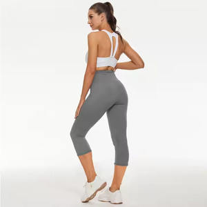Womens <b>leggings</b> <b>with</b> side <b>pockets</b> and high compression for holding items while performing intense workouts Made by Dress Sports - Product Image 3