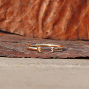 Premium 0,3 Ct Baguette Cut Lab Grown Solitaire CVD Diamond Band en oro amarillo de 14K Boda y regalo de aniversario para su BulkLot - Product Image 6
