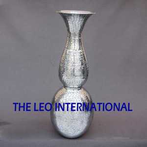 Marbre et Aluminium Métal Forme Unique Noir Argent Fini Vase Table Top Fleur Décoration Vase À Fleurs - Product Image 4