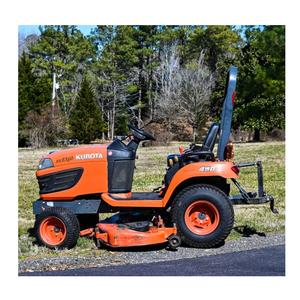 Tracteur tondeuse Kubota BX2360 d'occasion, moteur diesel 23 CV, 4 roues motrices, équipement compact pour la ferme et le jardin - Product Image 2