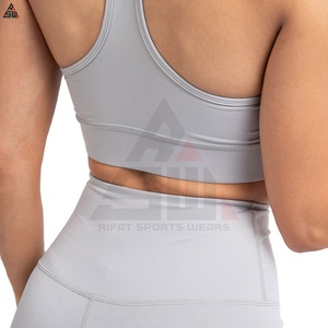 Ensemble de yoga pour femmes, legging taille haute, ensemble de yoga, soutien-gorge de sport/vêtements de sport pour femmes avec logo personnalisé - Product Image 1