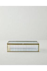 Boîte à bijoux intemporelle en métal et verre alliant beauté et fonctionnalité pour un rangement durable des bijoux à domicile - Product Image 3