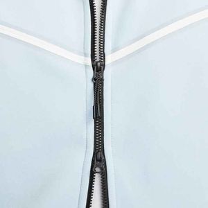 Diseño de logotipo de marca personalizado 66% algodón 34% poliéster azul bebé piedra invierno ajuste estándar ropa deportiva Tech polar con capucha conjuntos sólidos - Product Image 4