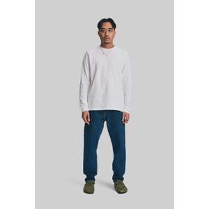 Camiseta de Manga Larga 1011 de Peso Pesado con Tela de 300 g/m², Corte Comprimido y Holgado, Estampado Serigrafiado, Patrón Sólido, Talla Grande, Peso de 260 g/m² - Product Image 3