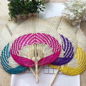 Abanico hecho a mano de bambú tejido, artesanía vietnamita colorida para decoración, Verano - Product Image 5