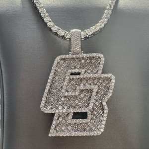 Colgante de nombre personalizado de alta calidad VVS Moissanite Diamond Two Tone Silver Gold Hip Hop Iced Out Charms - Product Image 2