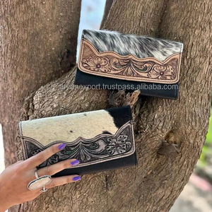 Western Hair On Hide & Hand Tooled Cartera de cuero para mujer Carteras de cuero de vaca genuino Venta caliente Tallado Embrague de cuero - Product Image 3