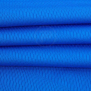 Uniforme de basket-ball sur mesure en polyester 100% de haute qualité nouveau design avec caractéristique respirante - Product Image 3