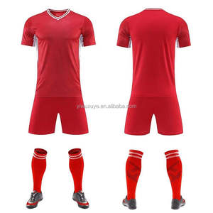Fabrika Toptan Futbol Formaları Tam Set Futbol Kiti Özel Erkek Yetişkin 2026 Nefes Alabilen Hızlı Kuruyan Üstün Kalite Popüler Kulüp Takımı - Product Image 3