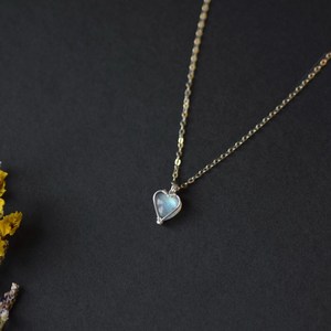 Collier cœur en labradorite naturelle Pendentif en pierres précieuses Collier en cristal de guérison en or ou en argent pour elle - Product Image 1