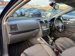 Volkswagen Golf 2007 USADO con Volante a la Izquierda/Derecha - Product Image 4