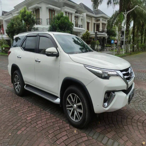 Toyottaa Fortuner SUV รถมือสองขับด้านซ้ายและขวาแบบสดและสะอาด - Product Image 6