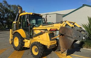 รถตักล้อยางดีเซล New Holland มือสอง พร้อมบุ้งกี๋ขนาด 5.1 ลูกบาศก์เมตร ประสิทธิภาพการทำงานสูง ขาย - Product Image 6