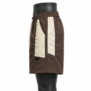 Pantalones cortos de nailon marrón para hombre, cintura elástica con cordón, pantalones cortos informales de verano para gimnasio con rayas laterales en contraste, pantalones cortos ligeros - Product Image 4
