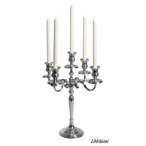 Vente chaude Candélabre à 5 bras en fonte d'aluminium plaqué or de haute qualité avec des bougeoirs en perles de cristal au prix de gros - Product Image 3