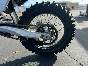 Motocicletas Husqvarna TX <span class=keywords><strong>300</strong></span> 2026 NUEVAS DE LA MEJOR MARCA - Product Image 2