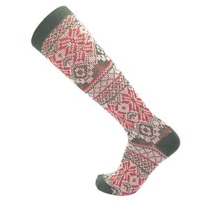 Calcetines deportivos de alta calidad Logotipo personalizado Algodón transpirable Cómodo Elegante Ropa deportiva de moda duradera - Product Image 1