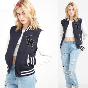 Vêtements d'automne pour femmes Manteau d'uniforme de baseball avec broderie de lettres Veste universitaire de poche Service OEM Logo personnalisé - Product Image 4