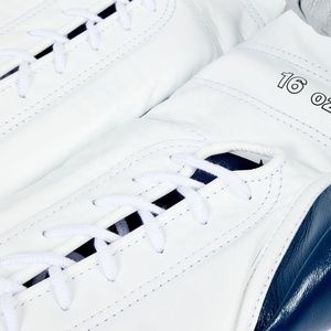 ถุงมือซ้อมมวยหนังวัวแท้สายรัดข้อมือปรับโลโก้ได้ - Product Image 3