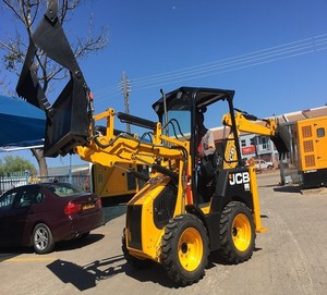 รถตักล้อยาง JCB 1CX 4x4 ดีเซล ขนาดกะทัดรัด พร้อมหัวตักด้านหน้าและหัวขุดด้านหลัง รับประกัน 2 ปี ขาย - Product Image 3