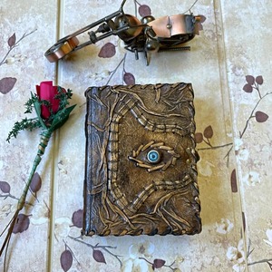 Hocus pocus Book of spells Leather Book BLANK Book ของขวัญที่ดีที่สุดโน้ตบุ๊คพรีเมี่ยมสำหรับทั้งชายและหญิง - Product Image 2