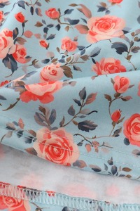 Vestido de 2 Piezas con Estampado Floral Azul, Hermoso y Ligero para Bebés Niñas, con Mangas con Volantes, Tela de Algodón Suave y Transpirable - Product Image 2