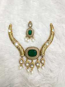 Ensemble de collier Mosenite de créateur avec boucles d'oreilles assorties en pierre cloutée finition or bijoux pour mariage mariée et fête - Product Image 4