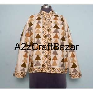 Chaqueta de Invierno de Terciopelo con Bordado Suzani Hecha a Mano de la Mejor Calidad, Chaqueta Suzani Corta para Mujer, Talla Única, Corta para Niñas y Mujeres - Product Image 1