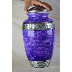 Funéraire d'urne en aluminium blanc de haute qualité pour adulte et animal de compagnie fabriqué à la main indien pour urnes de crémation pour la conception adulte de cendres humaines - Product Image 1