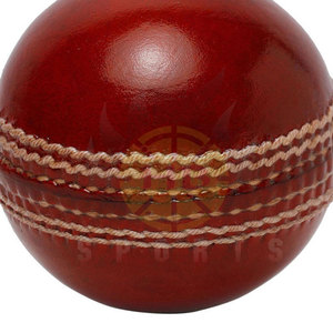 Balle de cricket de haute qualité HB SPORTS avec logo personnalisé et taille Balle dure pakistanaise tannée à l'alun avec couleur personnalisée pour les sports d'équipe - Product Image 5