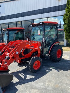 Hot Sales For Fairly Used 4WD FARM TRACTOR K-I-O-<b>T</b>-I CK3520SE H-S-<b>T</b> C-a-b 0% financing available - Product Image 2