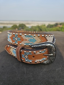 Cinturón Vaquero Occidental de Cuero Genuino Premium con Bordado, Hebilla de Aleación Estilo Vintage y Longitud Personalizada - Product Image 2