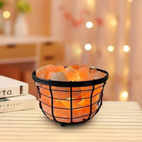 Lampe en forme de panier en fer rond en sel de l'Himalaya avec cordon de variateur pour la décoration de la maison, le spa, le sauna et les espaces de bien-être