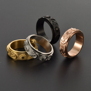 Anéis Giratórios Unissex de Aço Inoxidável de Alta Qualidade 8mm com Padrão Vintage Gótico de Estrela, Lua e Sol com PVD 18k para Casamento e Noivado - Product Image 2