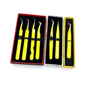 Kit de pinces professionnelles personnalisées en acier inoxydable pour extensions de cils avec embout sur mesure - Product Image 1