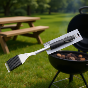 Brosse de barbecue EXPERT Inox & Nero SP470-45cm en acier inoxydable et noir pour la cuisson en extérieur - Product Image 3